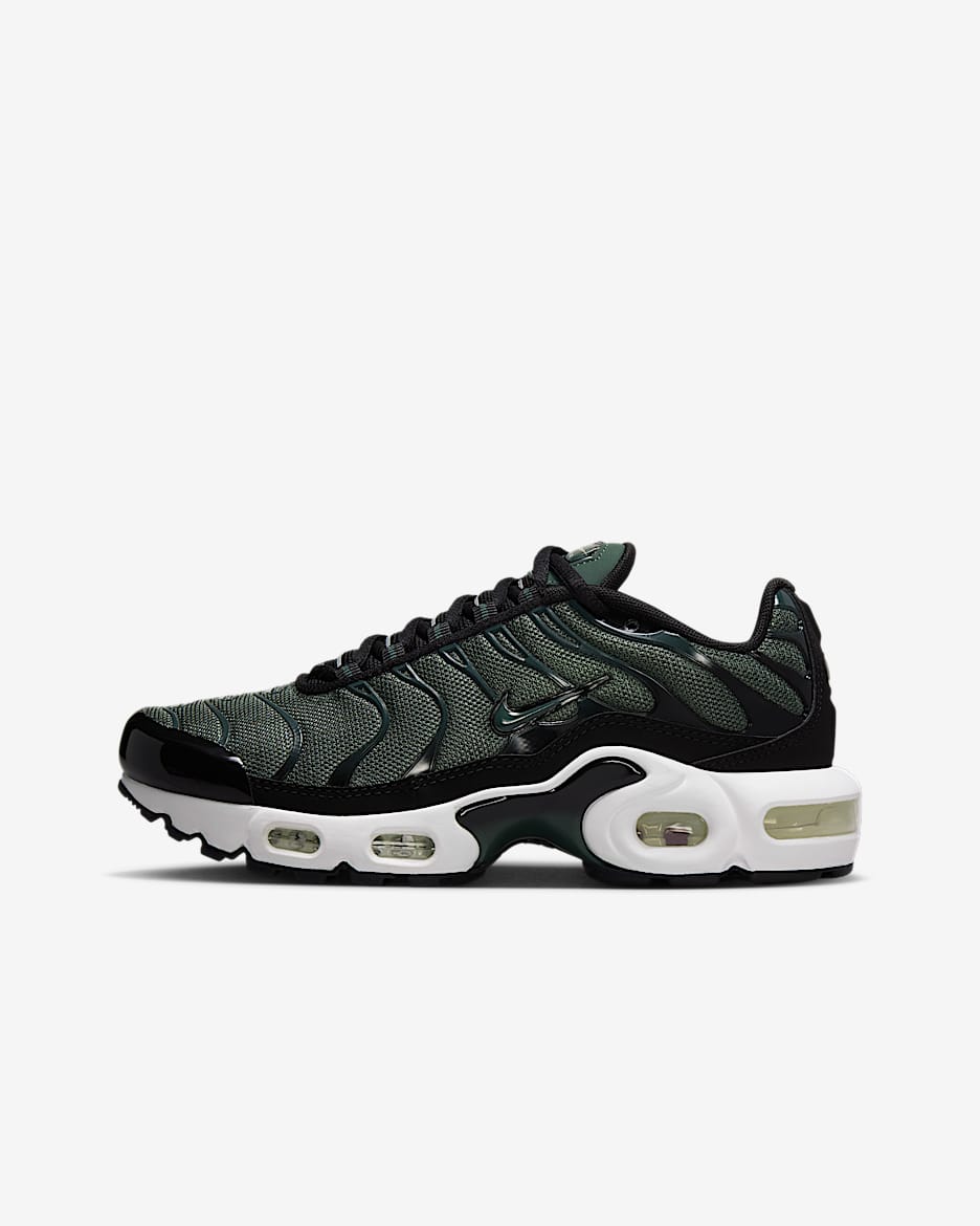 Nike Air Max Plus Big Kids' Shoes. Nike.com Nike Air Max Plus Big Kids' Shoes. Nike.com